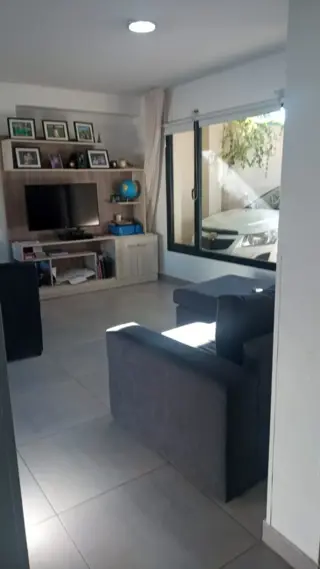 EN VENTA HERMOSA CASA MUY BUENA UBICACION – PLOTTIER foto 4