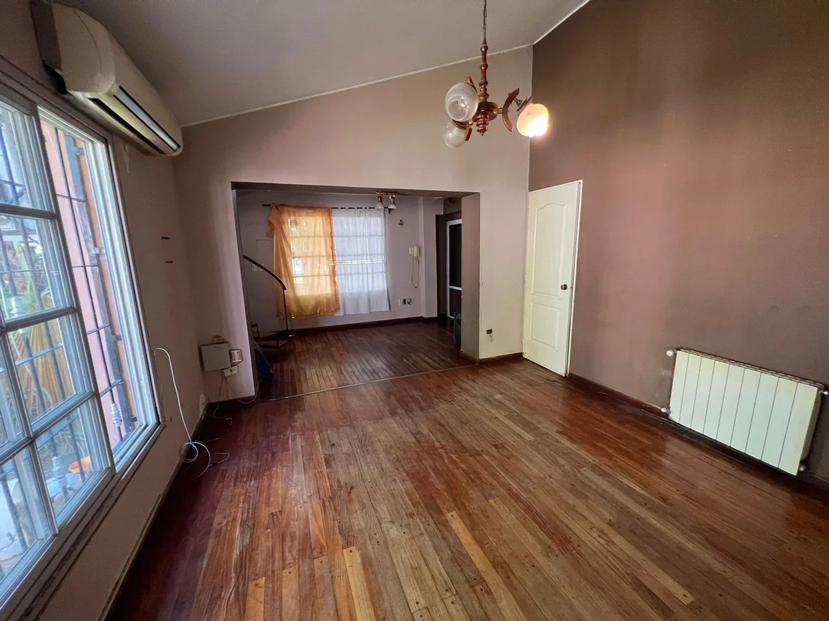 ALQUIER EN ZONA RESIDENCIAL DE LAS HERAS foto 4