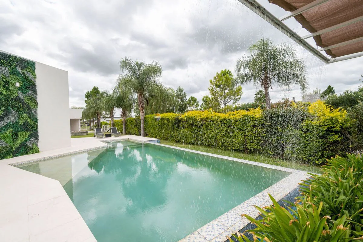 VENTA DE CASA DESTACADA EN AIRES DEL LLANO!!! foto 5