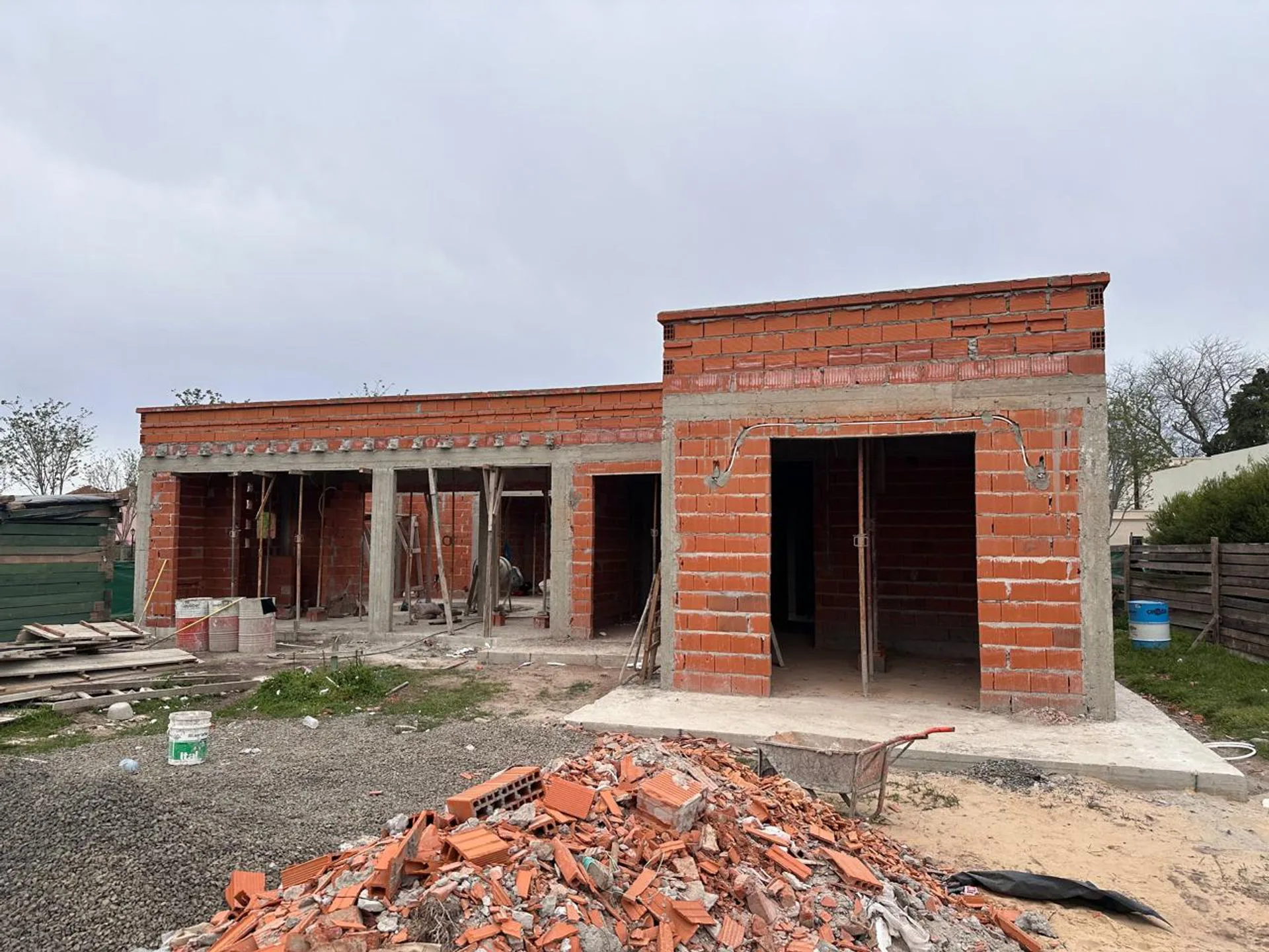 VENTA CASA 5 AMB PISCINA GALERIA PARRILLA S MATIAS foto 5