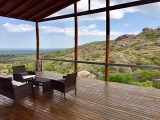VENTA DE UN INMUEBLE ÚNICO Y ESPECIAL EN LA POBLACIÓN TRASLASIERRA CÓRDOBA foto 3