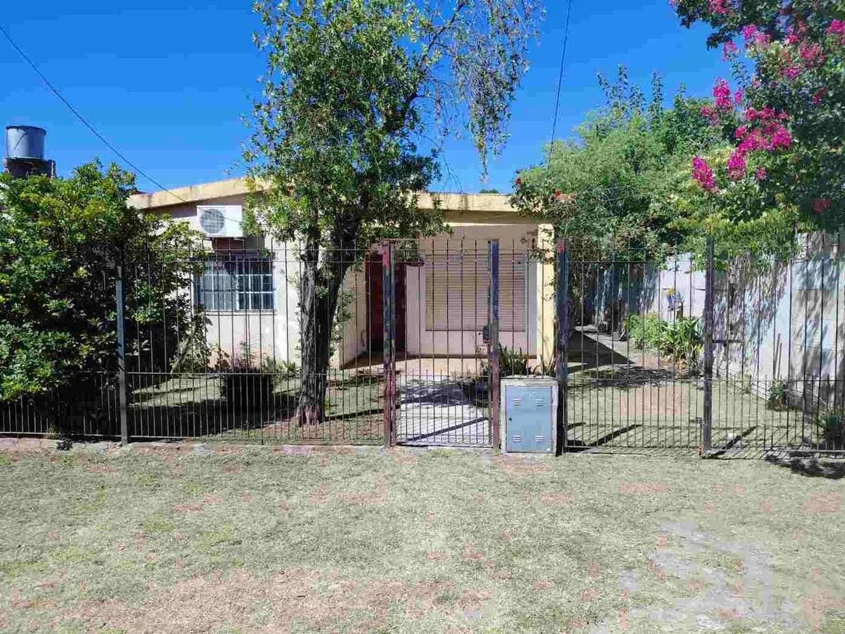 Venta Casa Multifamiliar Paso del Rey INVERSOR
