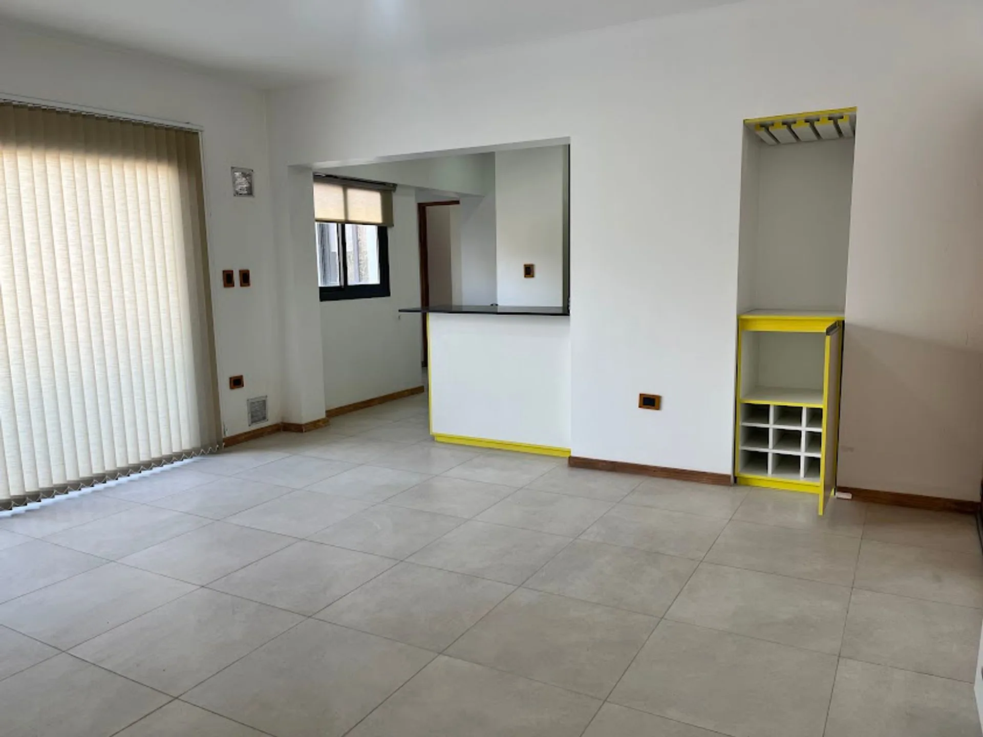 VENTA DEPTO 2 DORM COCHERA GODOY CRUZ foto 4