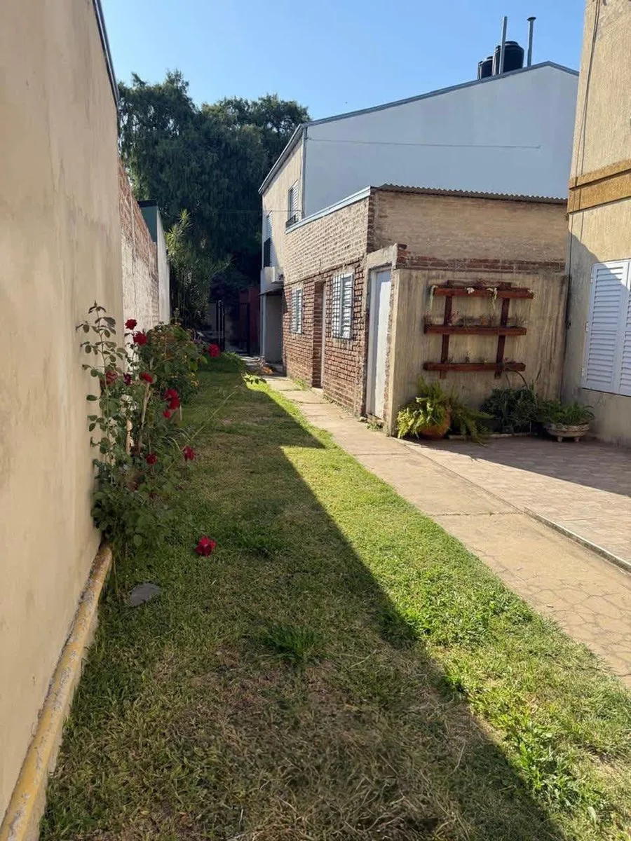 VENTA DTO 2 DORM LAVADERO A 400 MTS DE AV A. DEL V foto 4