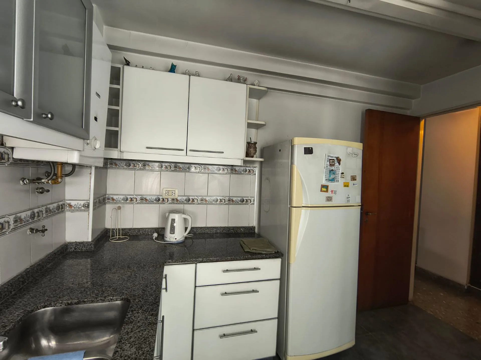 VENTA DEPARTAMENTO 3 AMBIENTES CON BALCON V LURO foto 2