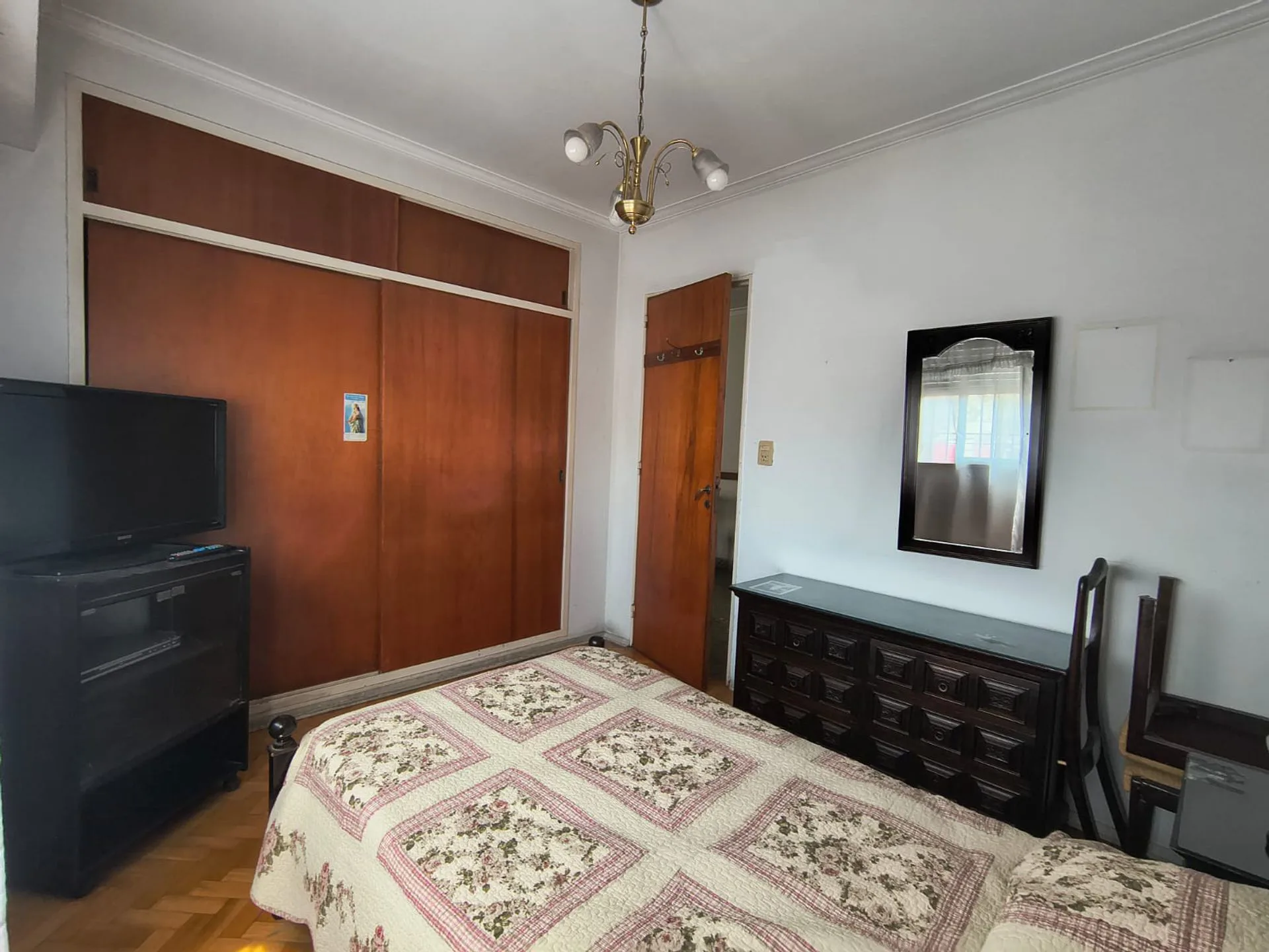VENTA DEPARTAMENTO 3 AMBIENTES CON BALCON V LURO foto 3