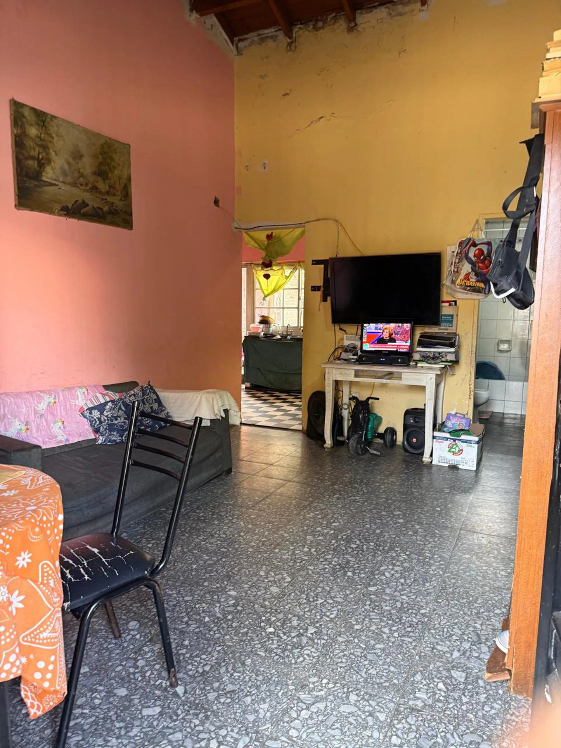 CASA MULTIFAMILIAR EN VENTA 5 AMB, VILLA CELINA foto 2