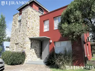 CASA EN ALQUILER FEBRERO foto 4