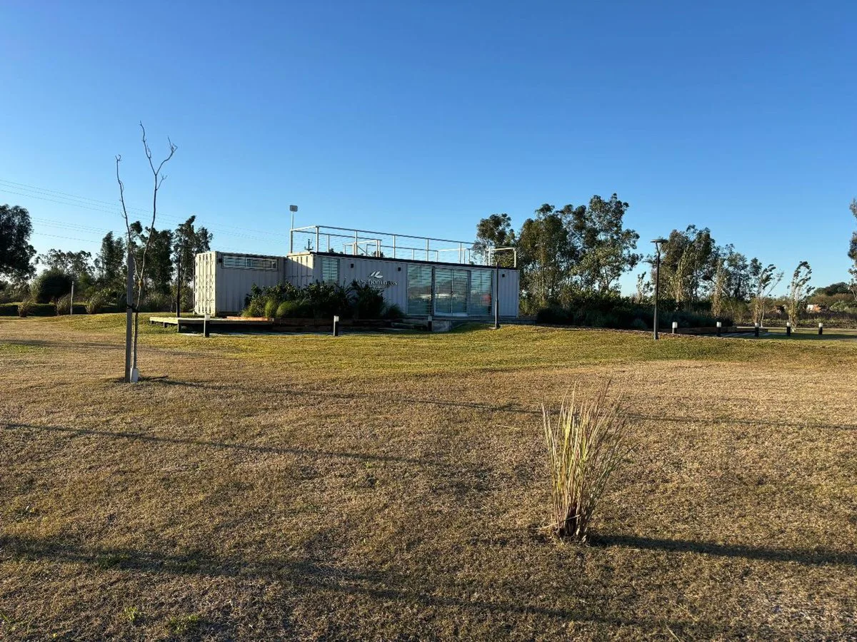 LOTE EN BARRIO LOS DOMINGOS EN VENTA, financiado!! foto 2