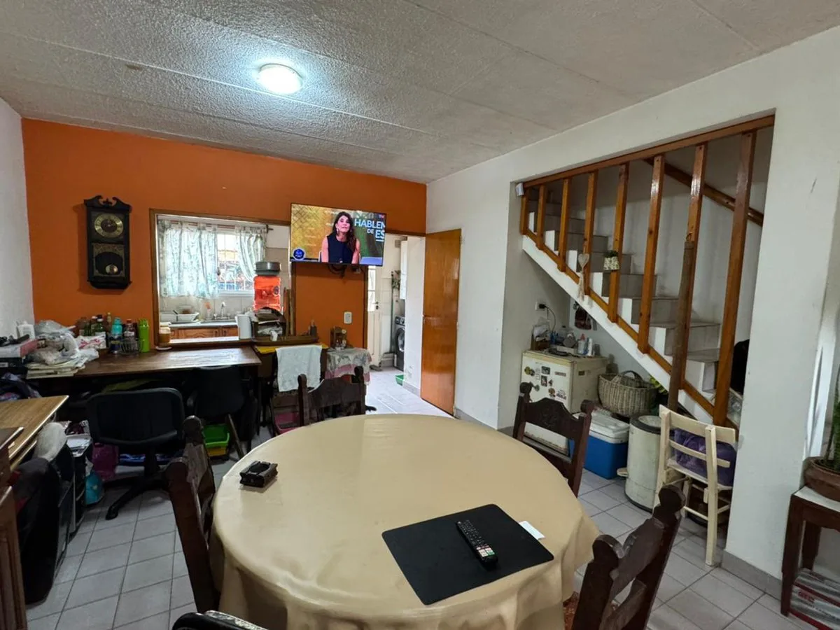 VENTA CASA DUPLEX 4 AMBIENTES, GRAND BOURG COCHERA foto 5