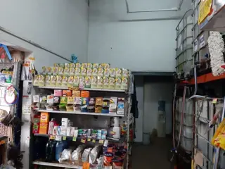 GRAN LOCAL COMERCIAL DE 140 M² CUBIERTOS Y 95 M² DESCUBIERTOS UBICADO SOBRE AVENIDA PRESIDENTE PERÓN foto 5
