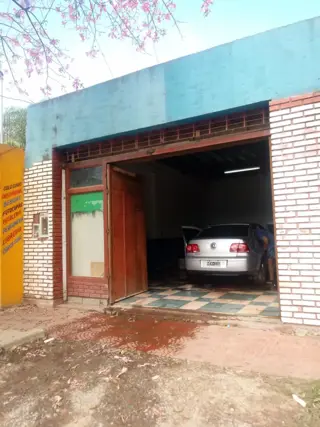 Importante propiedad, sobre Primera Junta foto 1