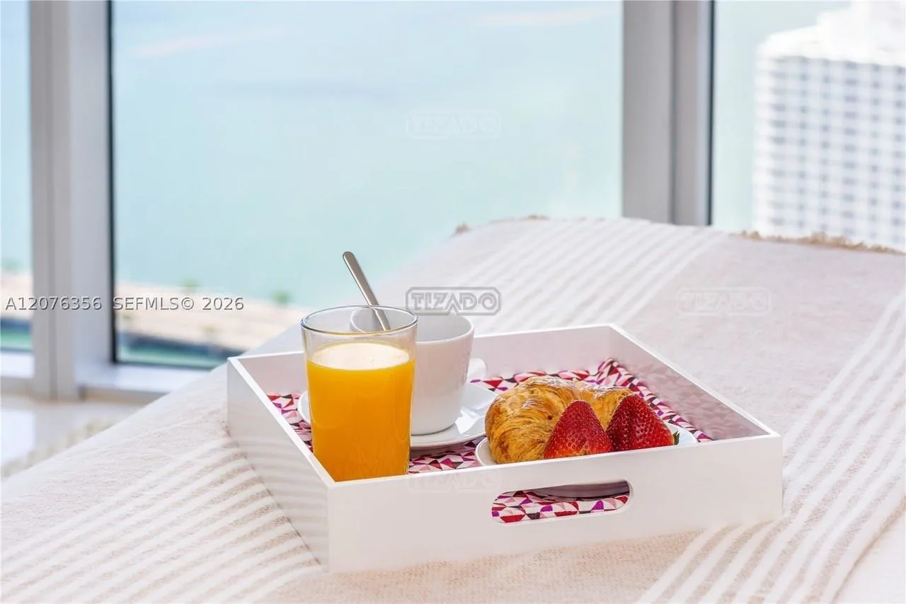 485 Brickell Ave #3410 400 foto 3