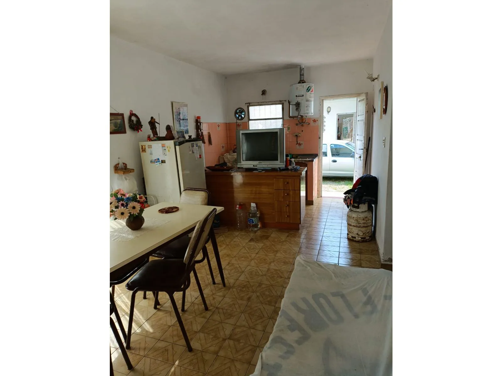 Venta Única!! 2 Casas de 3 Amb. en San Clemente del Tuyú foto 3