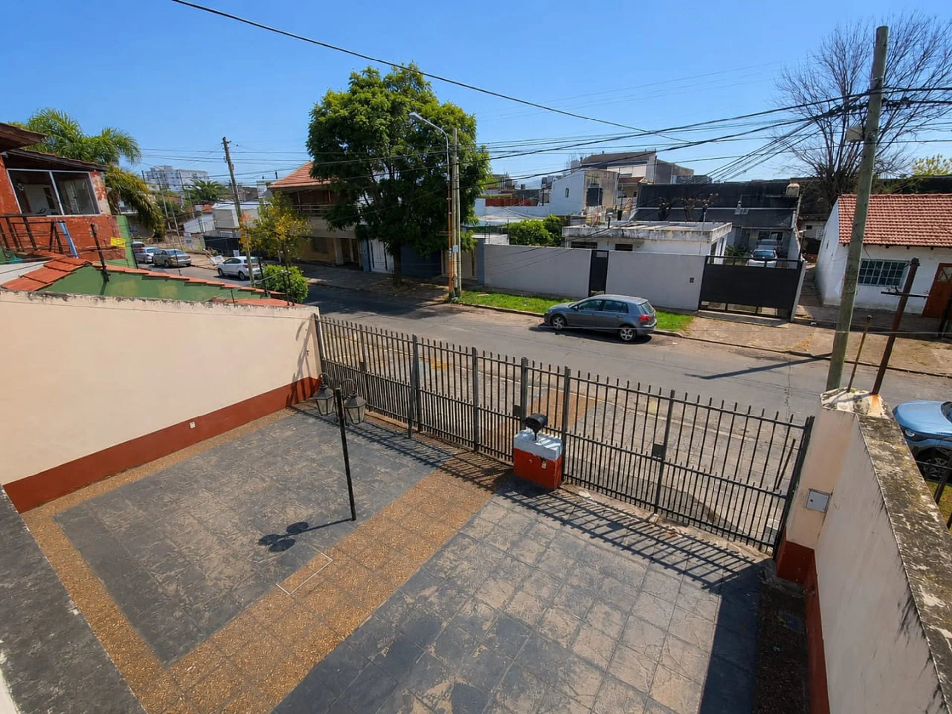 CASA 3 AMBIENTES VENTA SAN JUSTO COCHERA TERRAZA foto 2