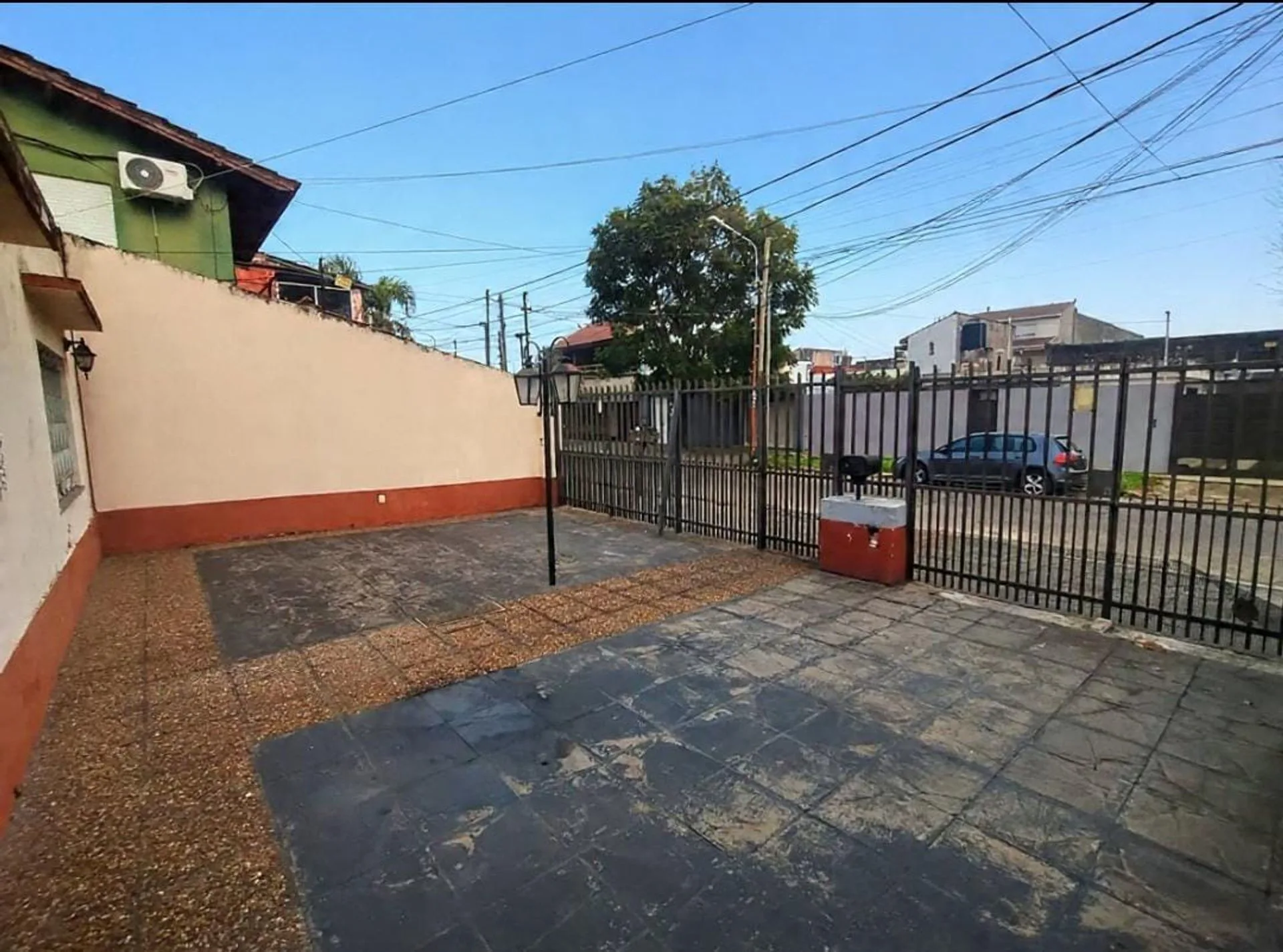 CASA 3 AMBIENTES VENTA SAN JUSTO COCHERA TERRAZA foto 5