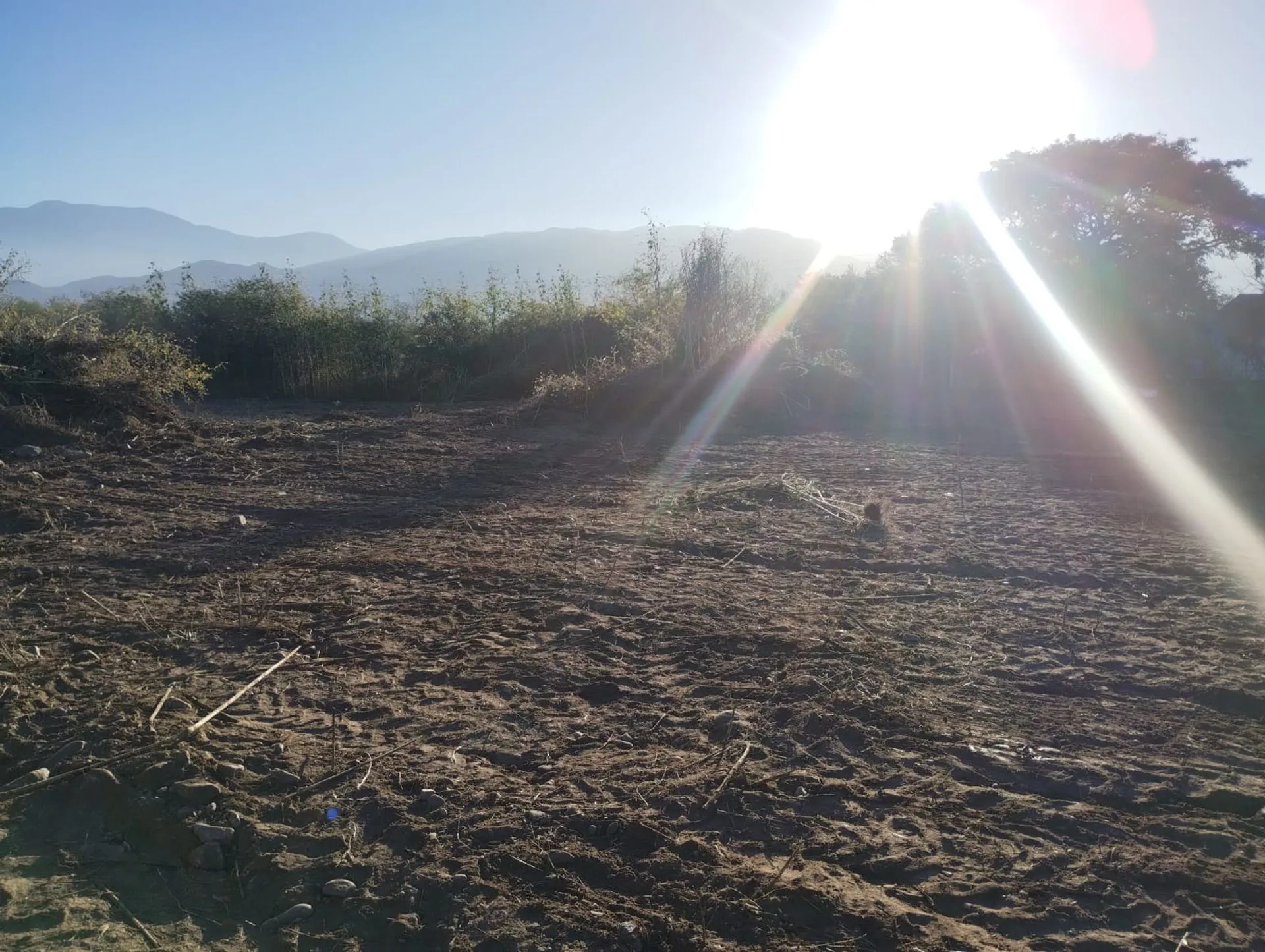 Venta terreno 3.060 m2 en Villa Lola, La Silleta foto 2