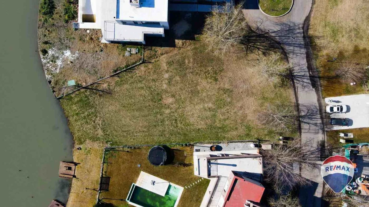VENTA LOTE A LAGUNA EN SAN LUCAS - FINANCIADO foto 3