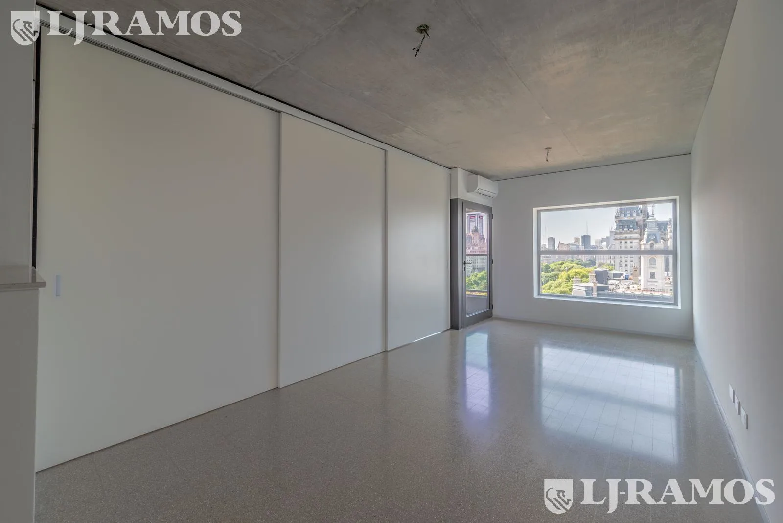 Departamento 2amb. a estrenar Torre Huergo - Piso 13 foto 3