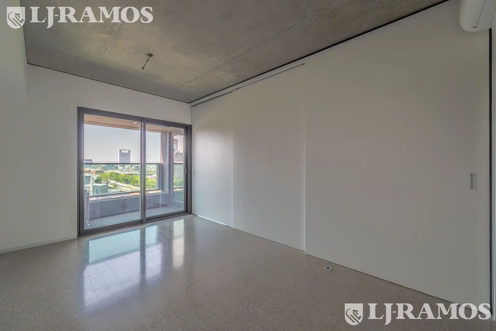 Departamento 2amb. a estrenar Torre Huergo - Piso 13 foto 4