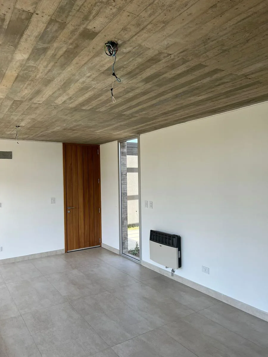 El Talero 3013 - Casa en  venta de tres dormitorios - Don Mateo, Funes foto 3