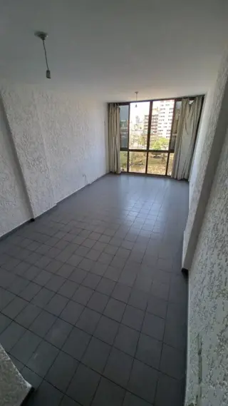 ALQUILER MONOAMBIENTE FRENTE A PLAZA COLON BARRIO ALBERDI CORDOBA foto 2
