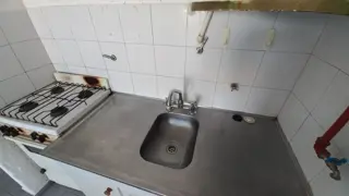 ALQUILER MONOAMBIENTE FRENTE A PLAZA COLON BARRIO ALBERDI CORDOBA foto 4