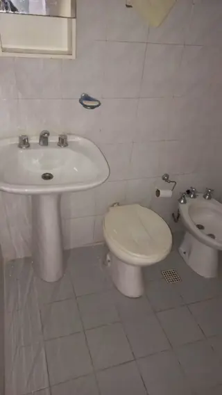 ALQUILER MONOAMBIENTE FRENTE A PLAZA COLON BARRIO ALBERDI CORDOBA foto 5