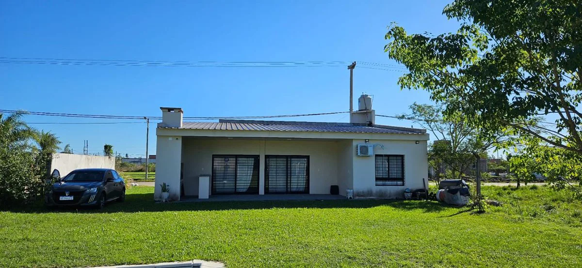 VENTA DE CASA RIACHUELO CORRIENTES foto 2