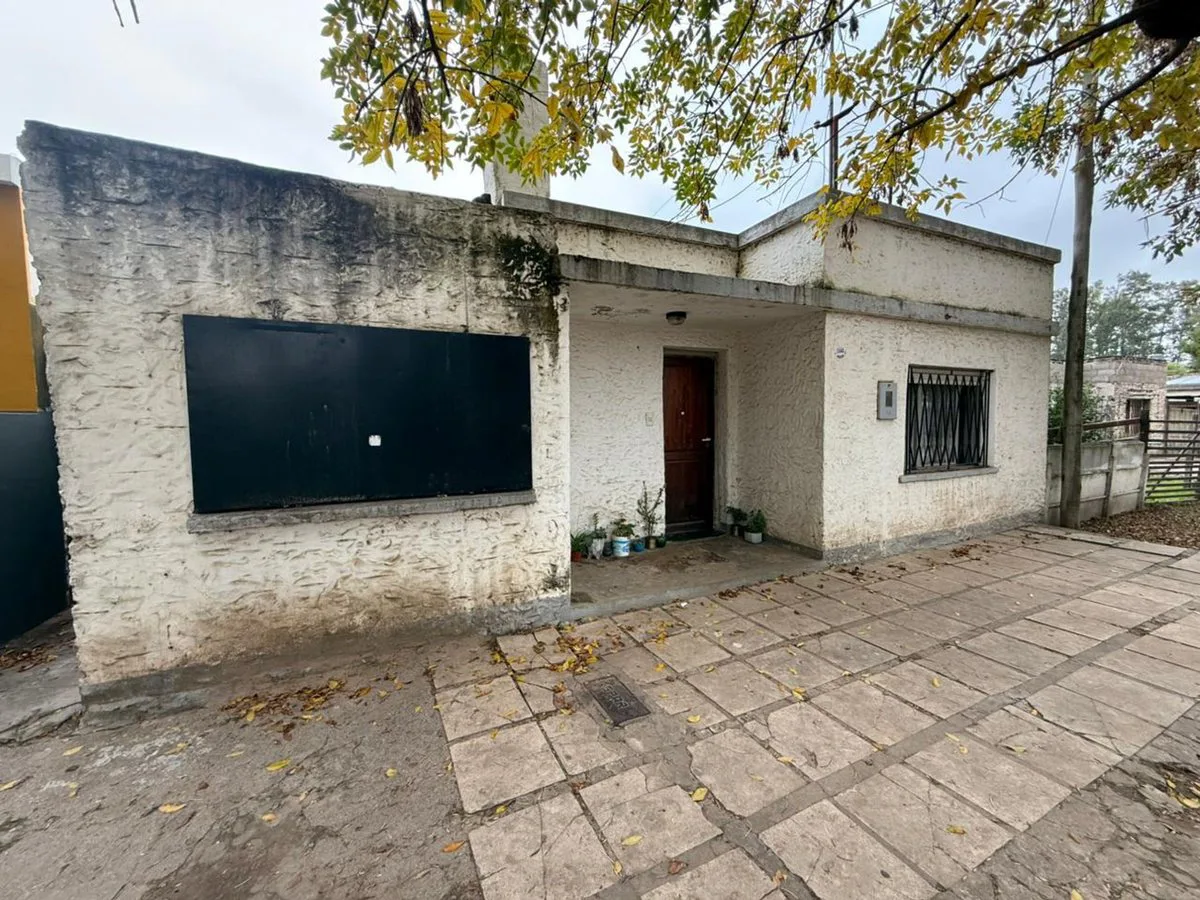 se vende casa dos dormitorios en Santa Isabel foto 2