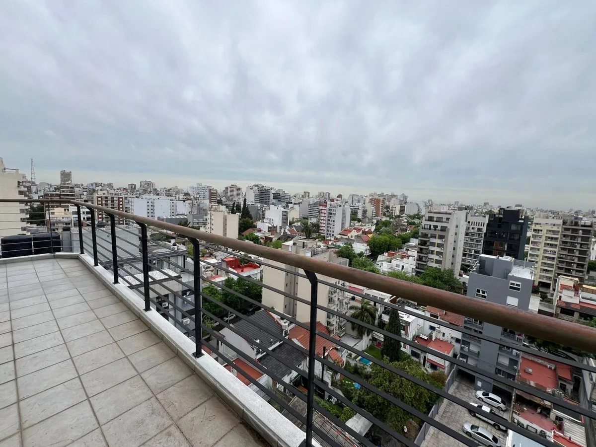 DEPTO 3 AMB VENTA FLORES BALCON ATERRAZADO foto 2