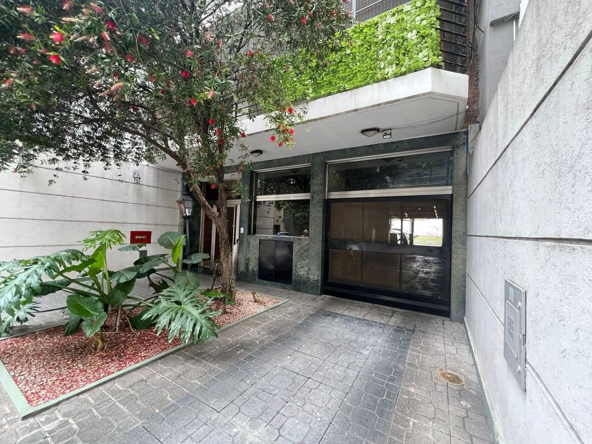 DEPTO 3 AMB VENTA FLORES BALCON ATERRAZADO foto 5