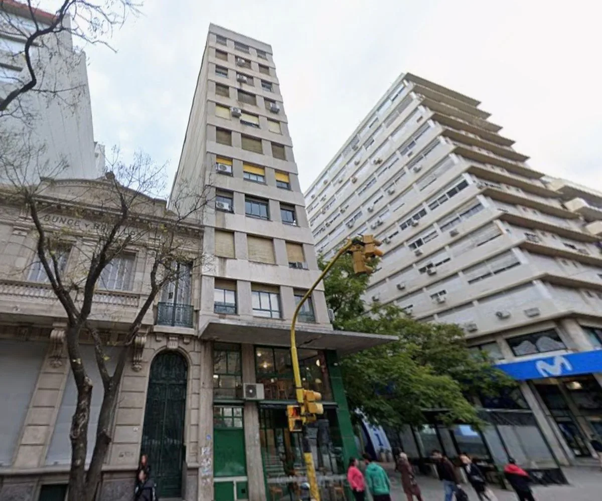 VENTA SEMIPISO DE OFICNAS 130 M2 COLON Y DRAGO