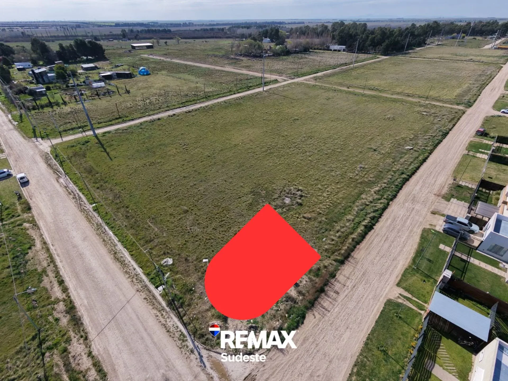 Venta Lote En Esquina Las Acacias foto 2