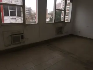 Alquiler Oficina Céntrica frente a la Estación Ramos Mejía foto 4