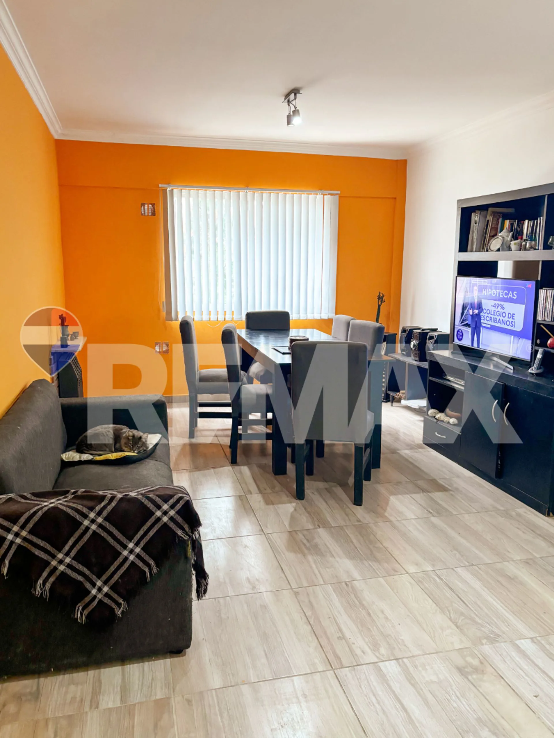 VENTA DEPTO 4 AMBIENTES- LUZURIAGA