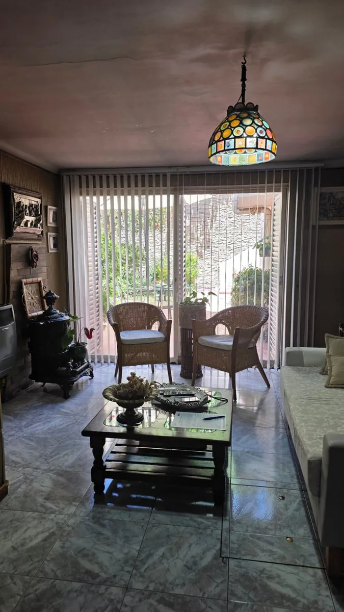 CASA EN VENTA 5TA IDEAL VIVIENDA O USO COMERCIAL foto 2