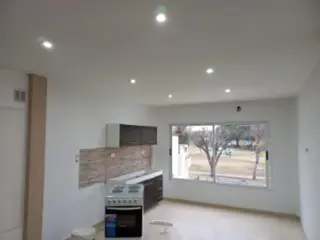 ALQUILER - DUPLEX 2 AMBIENTES CON BALCON Y TERRAZA CASTELAR foto 4