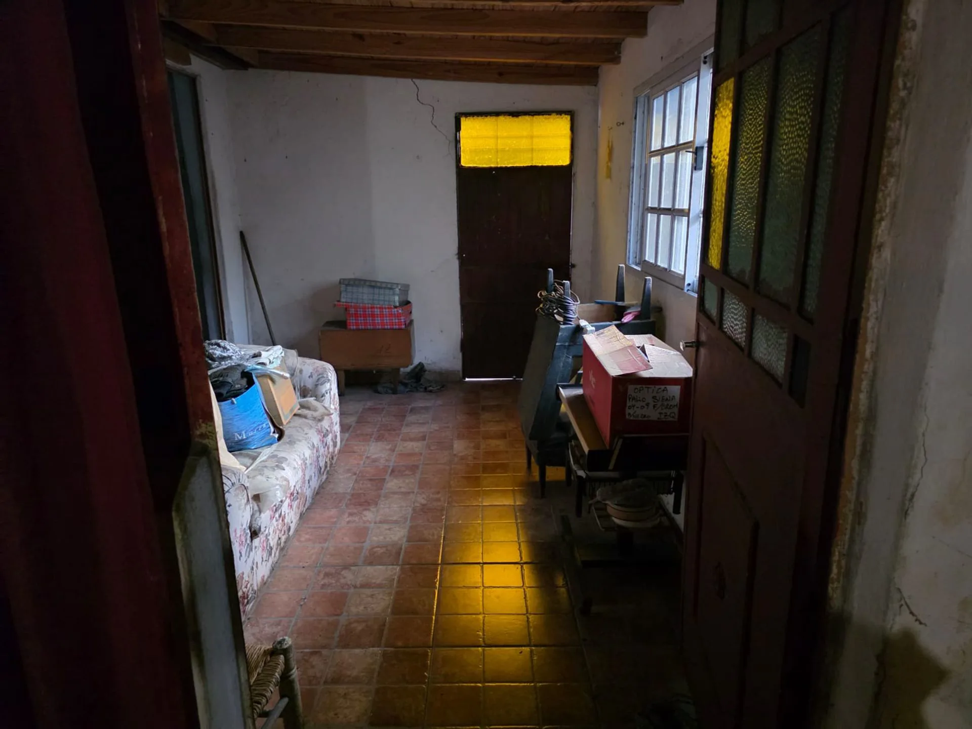 VENTA CASA 3 AMB RAMOS MEJIA A REFACCIONAR foto 2