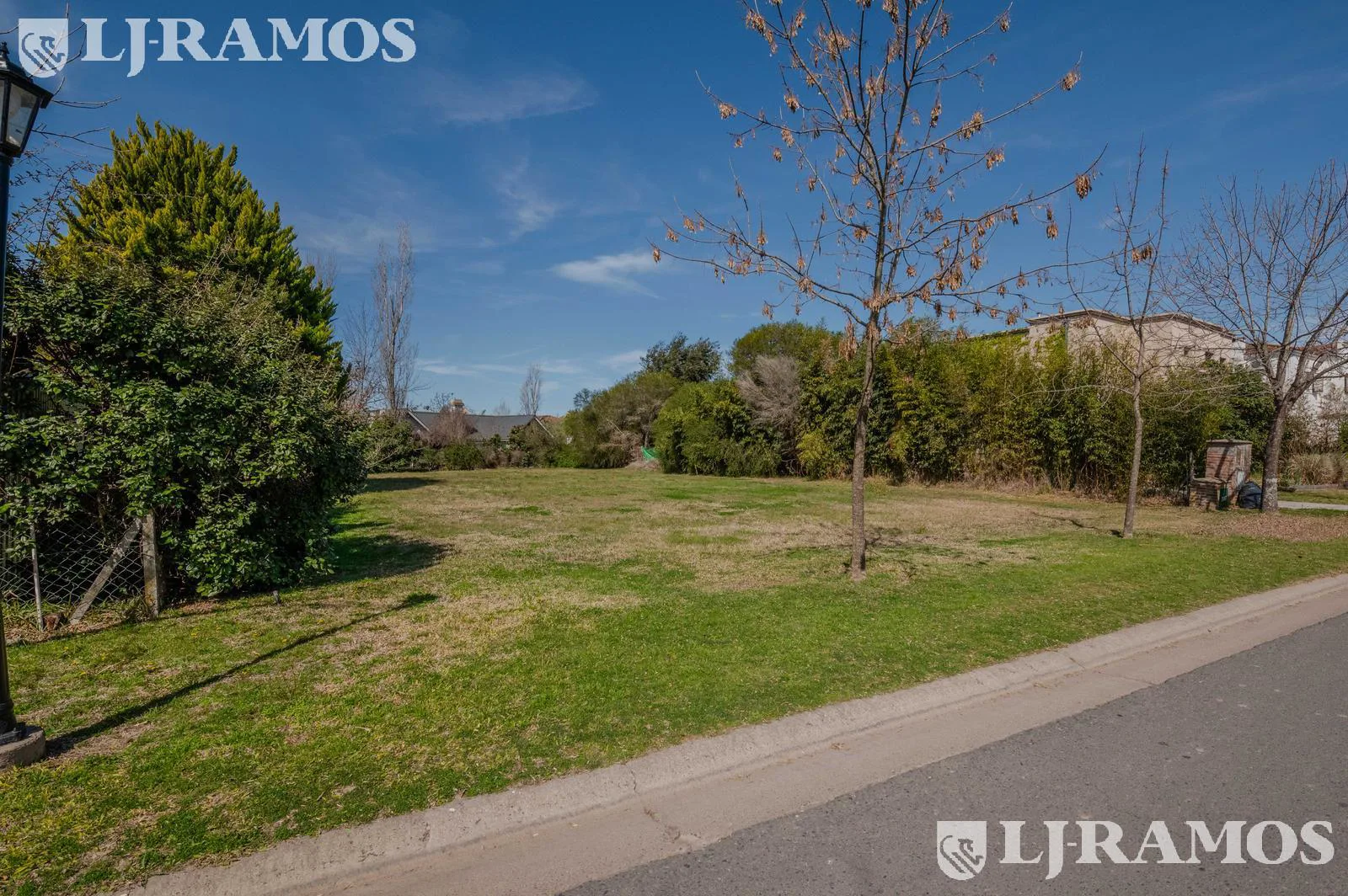 Lote interno de 850 m2, en venta en Santa Catalina foto 2