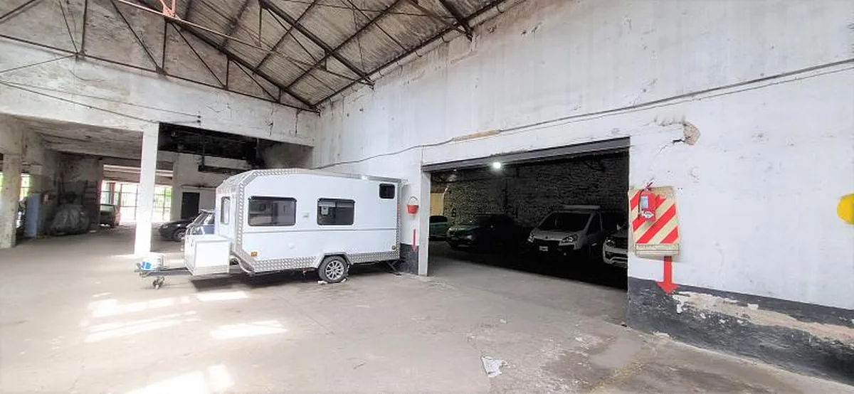 Mitre Av. 400 foto 2
