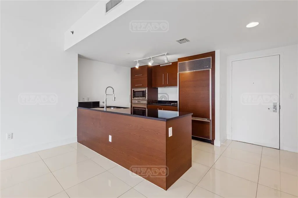 465 Brickell Ave #2706 400 foto 3