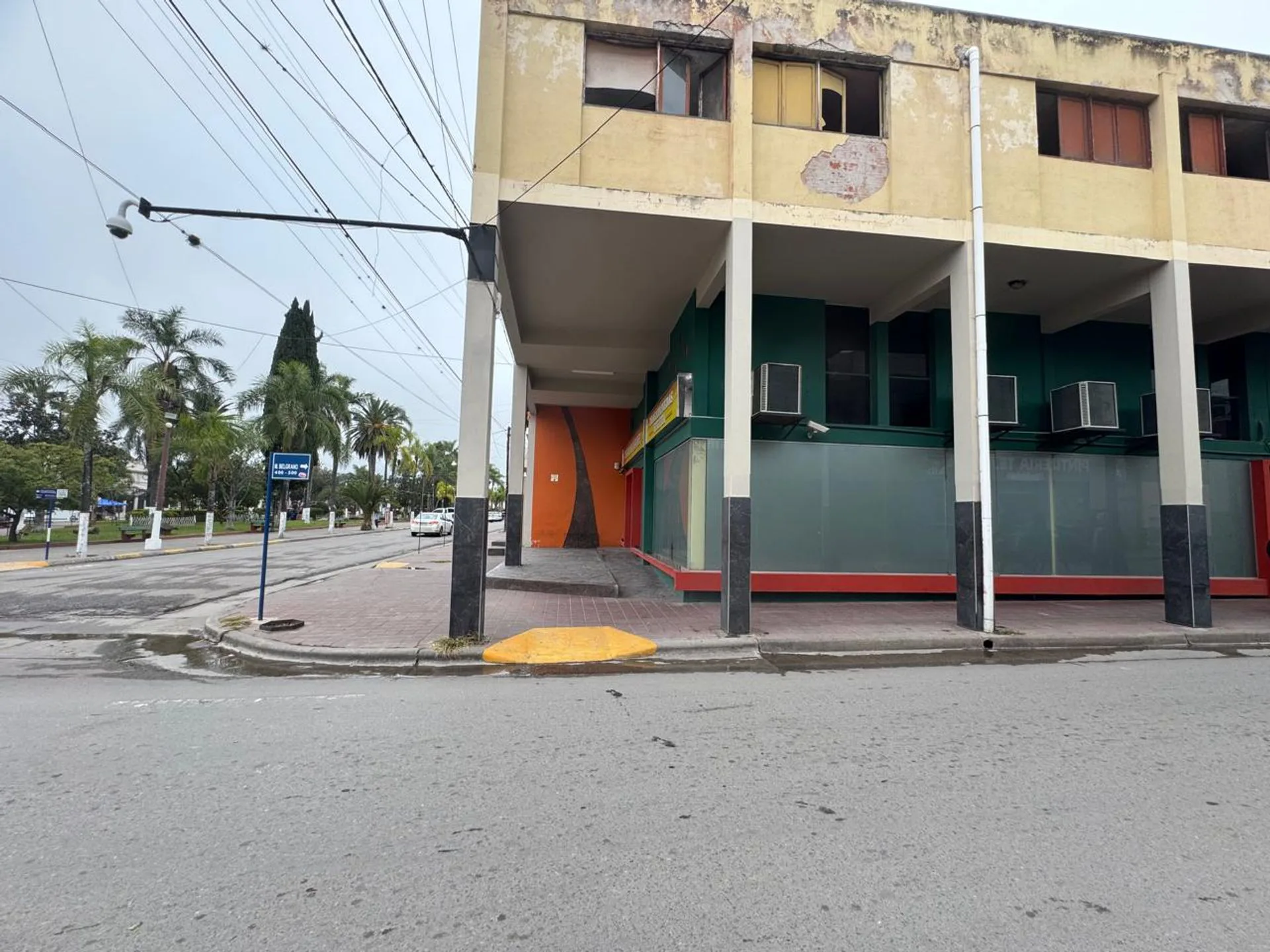 ALQUILER LOCAL COMERCIAL EL CARMEN foto 5