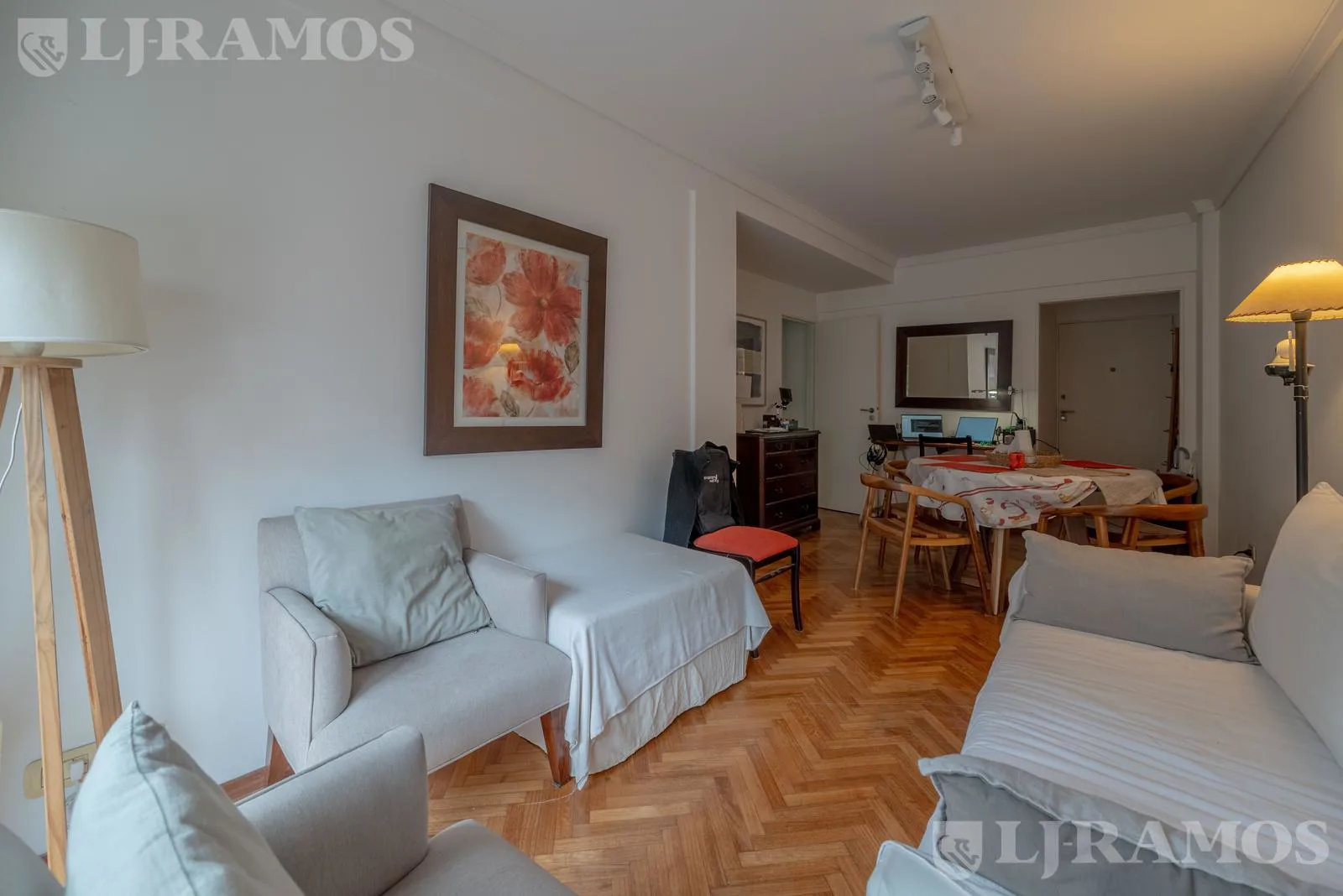 VENTA- DEPARTAMENTO- 3 AMBIENTES AL FRENTE- SAN ISIDRO foto 2