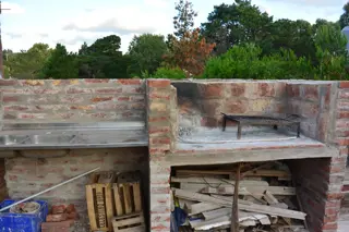 Casa de 2 dormitorios en Sauce Grande a una cuadra del mar (Balneario ubicado a 6 km de Monte) en zona arbolada ideal para relajarse y disfrutar de la foto 3