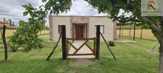 VIVIENDA EN VENTA EN VILLA 25 DE MAYO SAN RAFAEL MENDOZA, en privilegiada zona turística, portal del cañón del Diamante. foto 1
