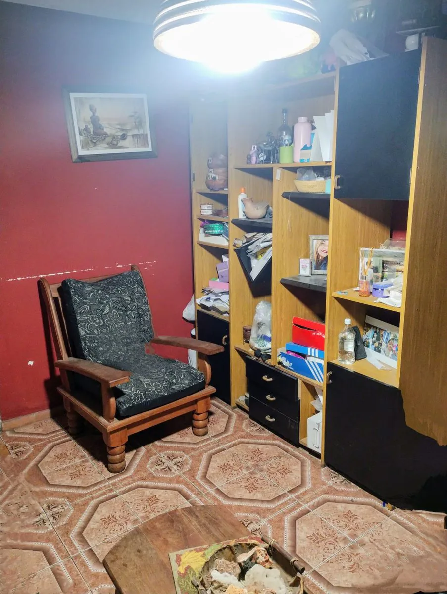 SE VENDE CASA DE 2 PLANTAS EN AV PTE CASTILLO 3468 foto 5