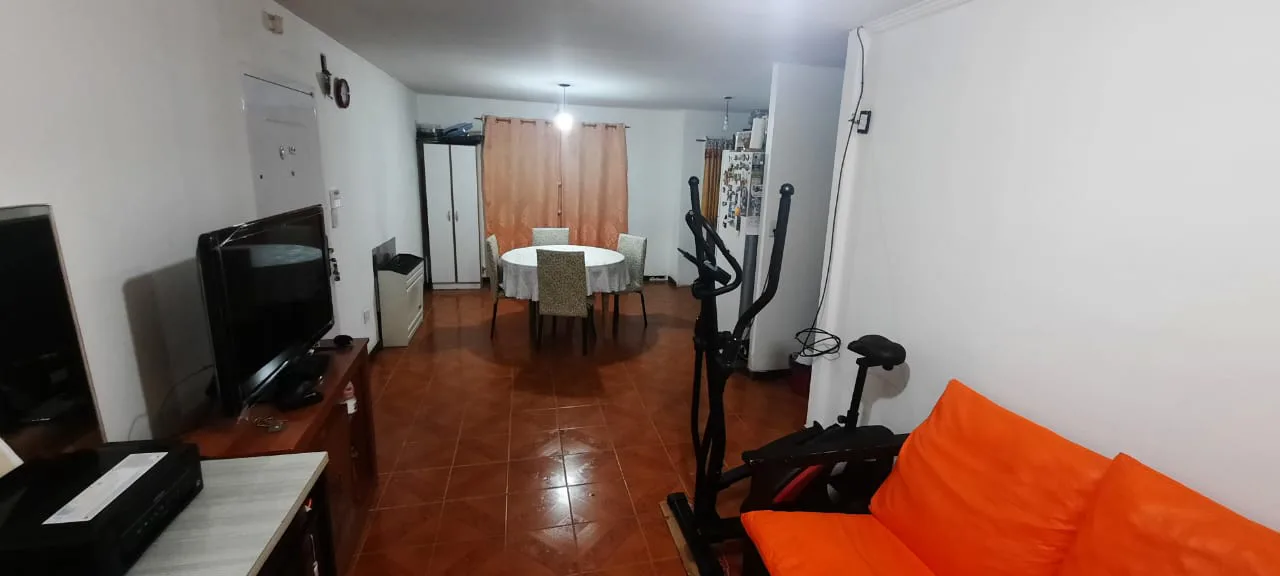 ALQUILER – CASA 2 DORMITORIOS – Bº Malvinas Argentinas foto 3