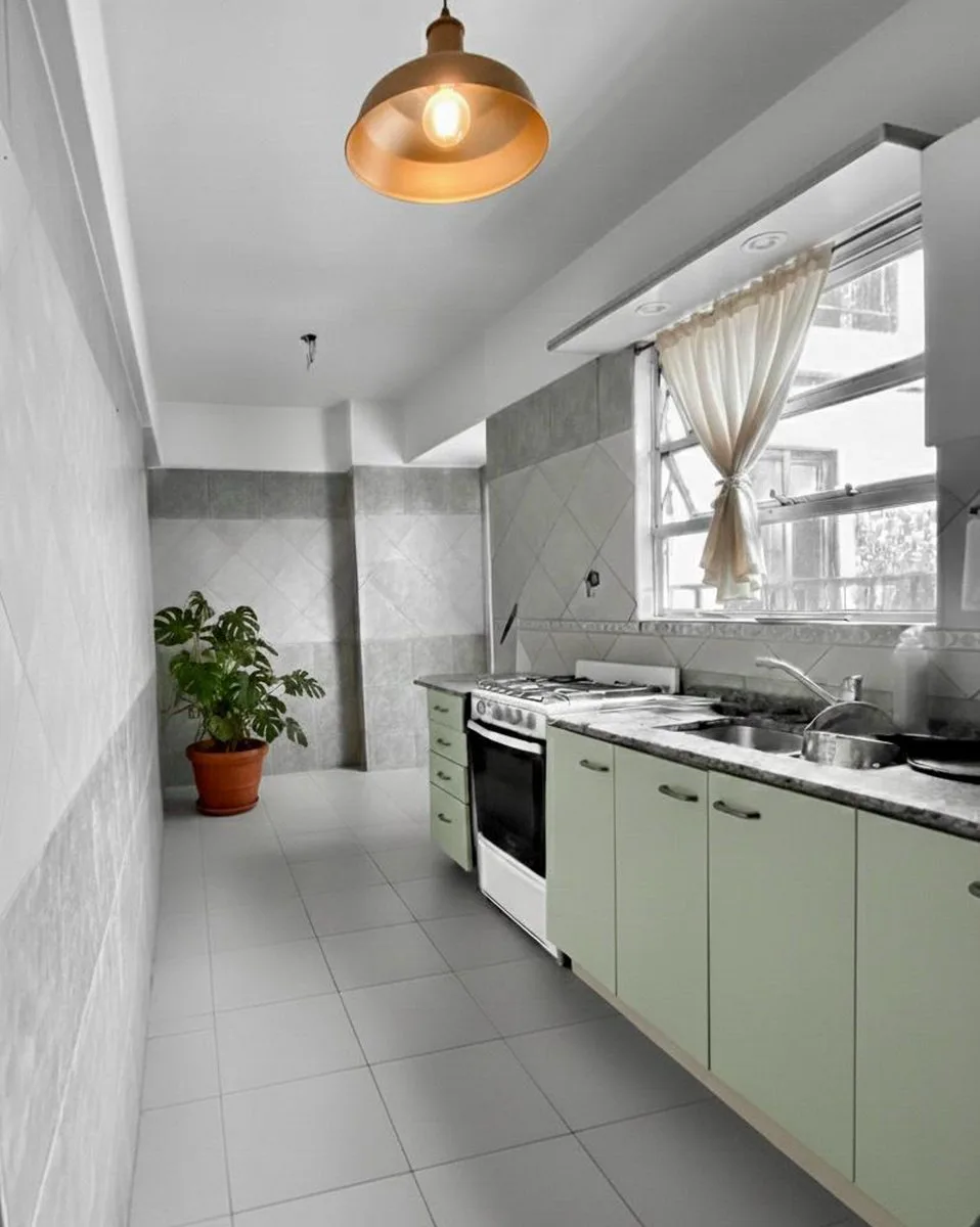 VENTA DE PISO 4 AMB. REFACCIONADO - COLEGIALES foto 4