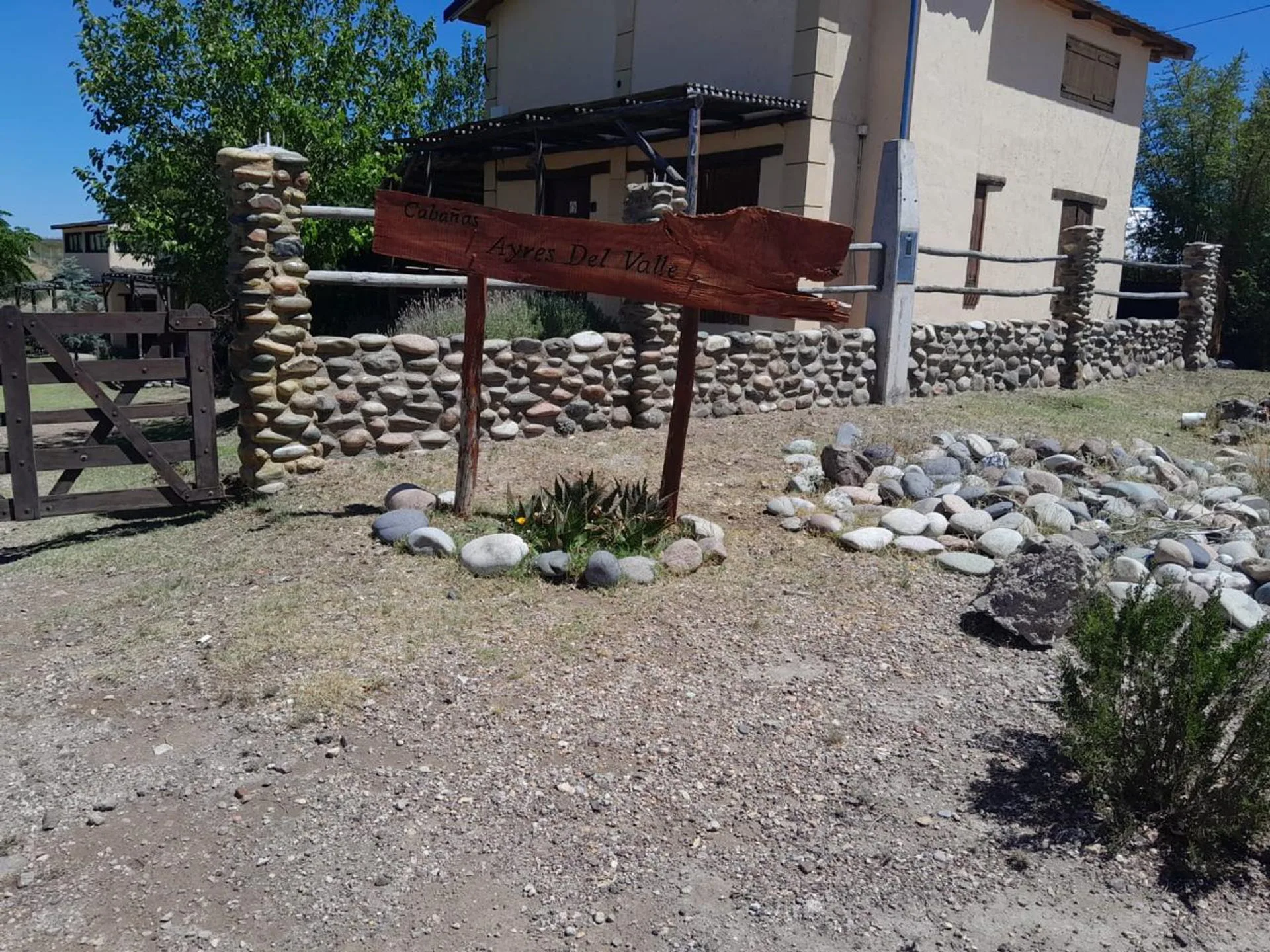 VENTA COMPLEJO TURÍSTICO EN RAMA CAÍDA –SAN RAFAEL foto 3